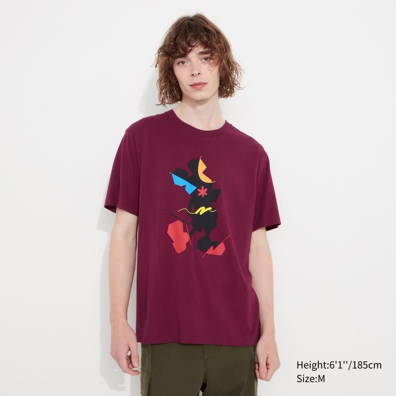 Uniqlo Mickey Stands Ut Short-sleeve Graphic T Shirts Herre Bordeaux | 3679888