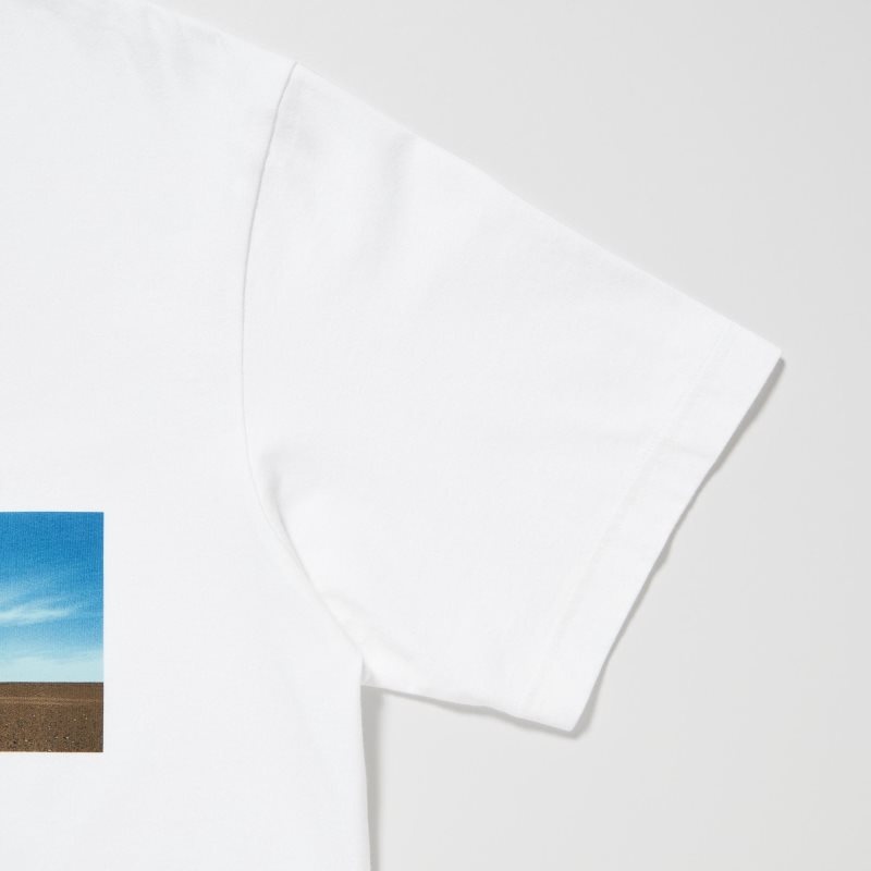 Uniqlo Peace For All Wim Wenders Short-sleeve Graphic T Shirts Herre Hvide | 6415345